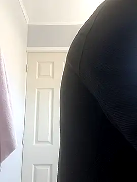 Snapshot of Manolete007x chatting on October 19, 7:39 pm Manolete007x online show from October 19, 7:39 pm