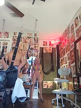 luvs2cumm69 online show from October 13, 6:58 pm