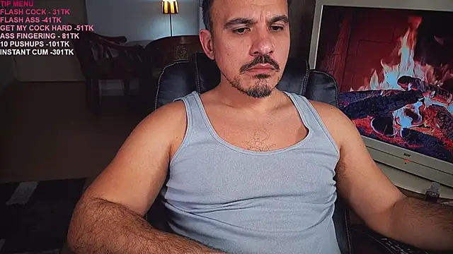 officeman7 online show from February 22, 6:37 pm