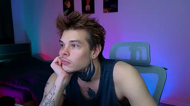 DENIS HERE online show from January 19, 2:19 pm