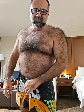 Snapshot of chainjulious chatting on October 20, 12:09 pm chainjulious online show from October 20, 12:09 pm