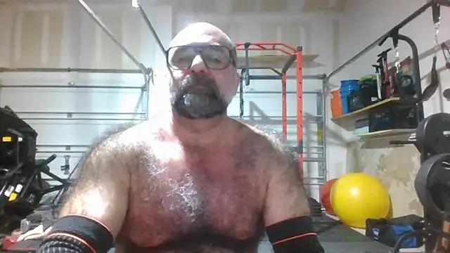 chainjulious online show from March 26, 1:59 pm