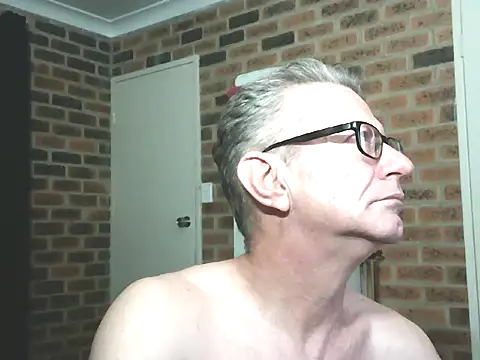 butseriouslykahnt online show from March 29, 8:03 am