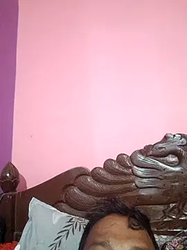 Snapshot of ind_hero chatting on October 24, 4:42 pm ind hero online show from October 24, 4:42 pm