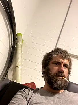 bigJohnson223 online show from October 28, 8:00 pm