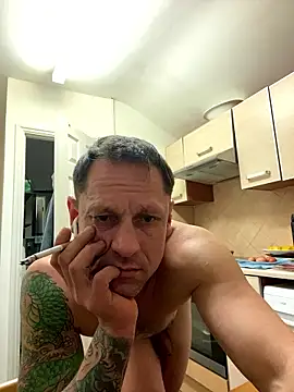 Yourhotboy 42 online show from January 6, 8:13 pm