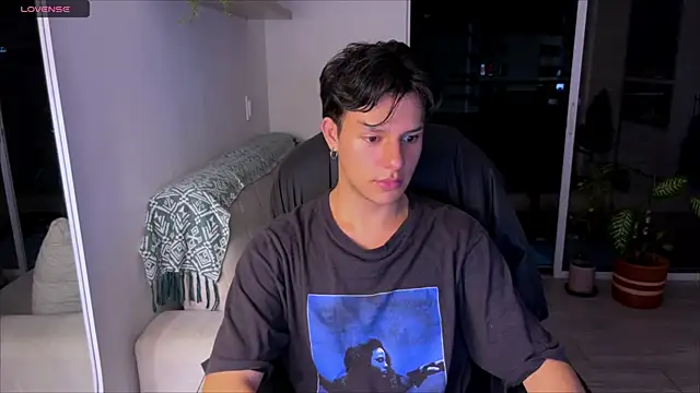 Alexxblue online show from March 23, 4:27 am