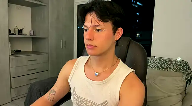 Alexxblue online show from December 31, 1:57 am