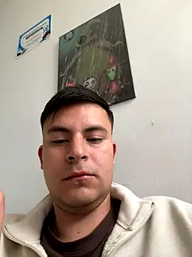 Nicolds14 online show from October 29, 9:07 pm