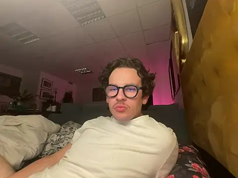 hardmecl online show from March 14, 7:23 pm