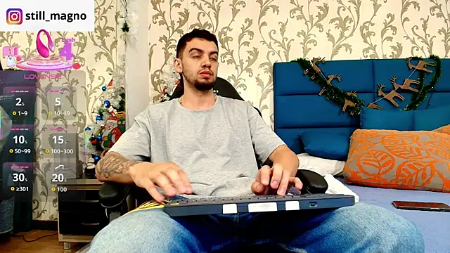 Michael magno online show from December 20, 11:12 pm