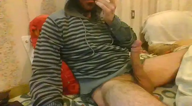 Snapshot of tozebrito_hd chatting on February 14, 9:45 am tozebrito hd online show from February 14, 9:45 am