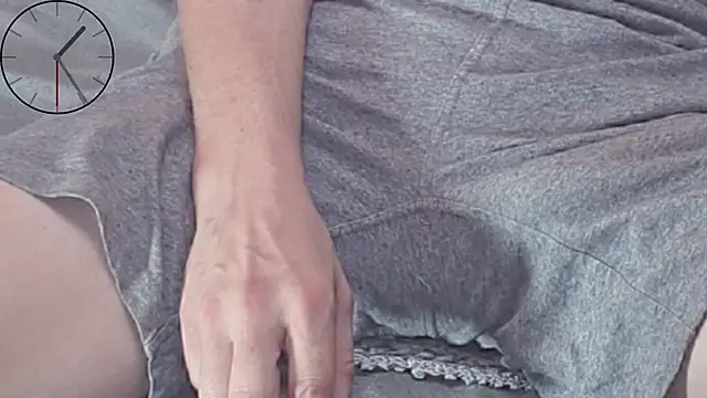 LongUKMakeYouSquirt online show from October 22, 11:25 am