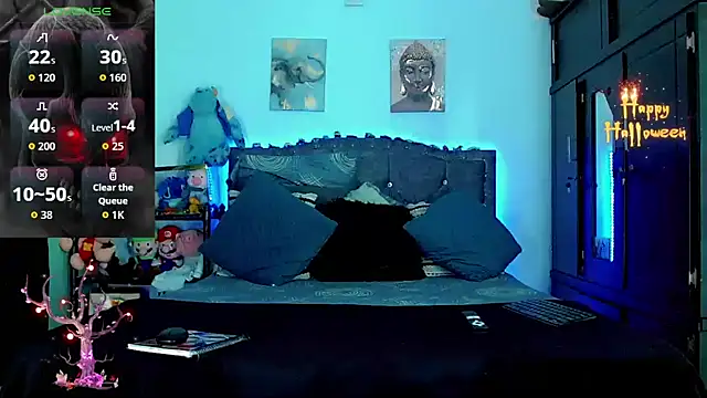 Liamscott  online show from October 17, 8:35 pm