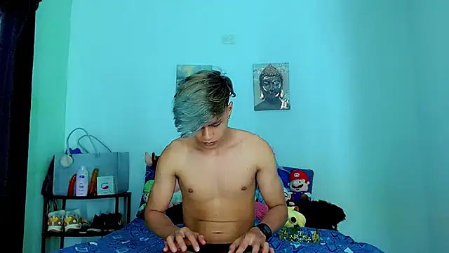 Liamscott  online show from January 11, 6:55 pm