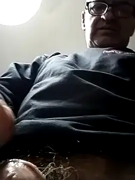 George27265 online show from December 18, 7:15 am