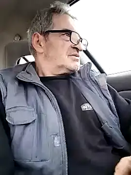 George27265 online show from December 14, 6:13 am