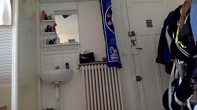 molozeb online show from April 8, 5:11 pm