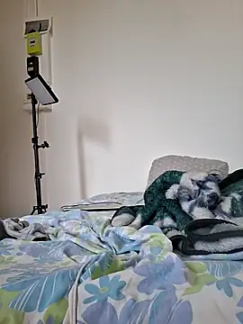 molozeb online show from December 22, 10:34 am