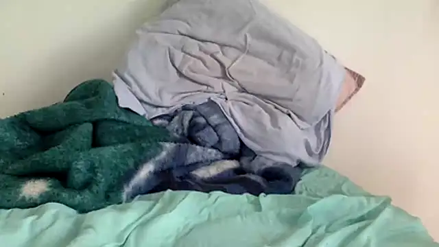 molozeb online show from February 11, 8:52 am