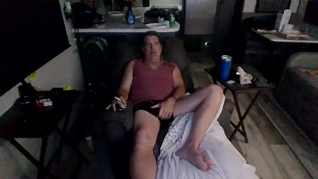 lateniter online show from April 6, 9:10 am