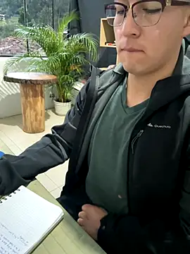 Snapshot of 97banana chatting on September 17, 10:55 pm 97banana online show from September 17, 10:55 pm