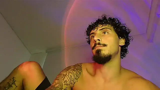 milkoffe online show from April 4, 8:50 pm