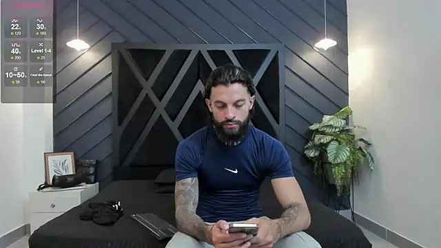 Snapshot of Apolo_Bianco_ chatting on September 15, 11:17 pm Apolo Bianco  online show from September 15, 11:17 pm