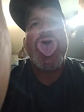 bigdoog8 online show from June 3, 10:26 pm