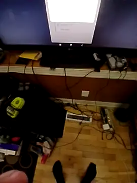 Hugebwc102 online show from December 28, 12:14 pm