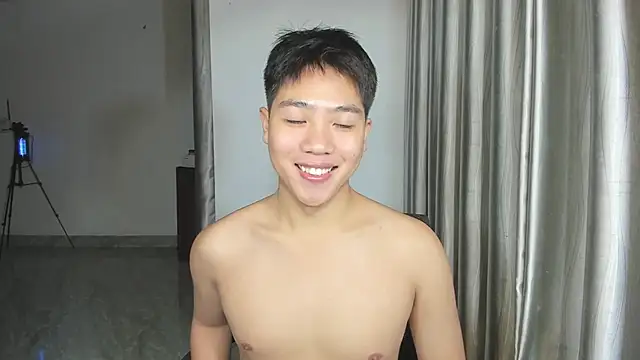 Oliver Nl online show from March 7, 3:39 pm