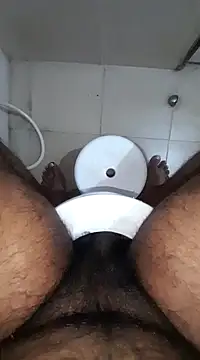 Snapshot of workoutsaurabh chatting on February 21, 2:06 am workoutsaurabh online show from February 21, 2:06 am