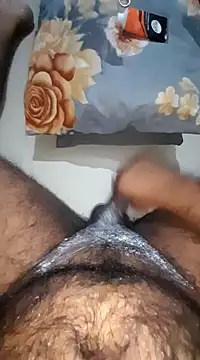 Snapshot of workoutsaurabh chatting on March 12, 12:10 am workoutsaurabh online show from March 12, 12:10 am