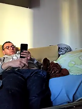 crissbadboy online show from February 26, 3:35 pm