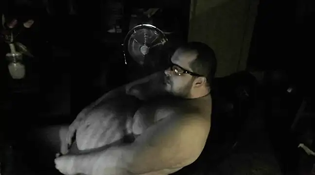 perversalus online show from March 17, 9:57 pm