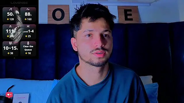 Issac james  online show from March 25, 4:27 am