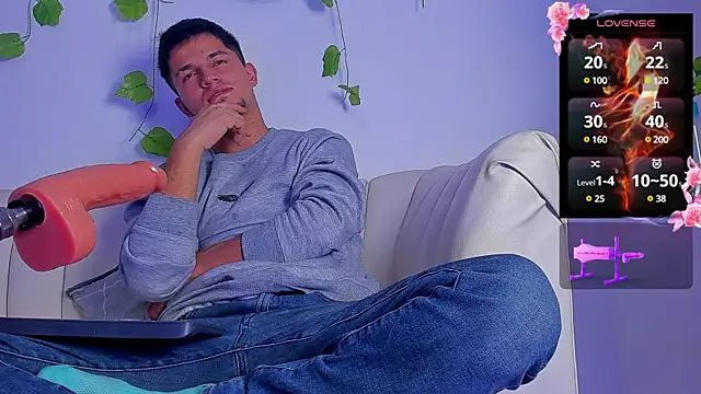 Issac james  online show from December 29, 6:03 am