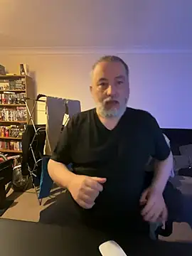 Snapshot of LondonTeffy chatting on January 21, 10:30 pm LondonTeffy online show from January 21, 10:30 pm