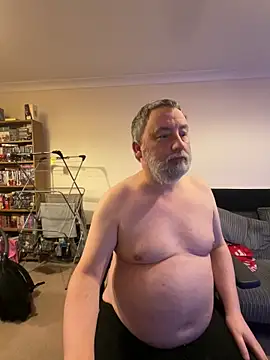 Snapshot of LondonTeffy chatting on February 25, 10:39 pm LondonTeffy online show from February 25, 10:39 pm