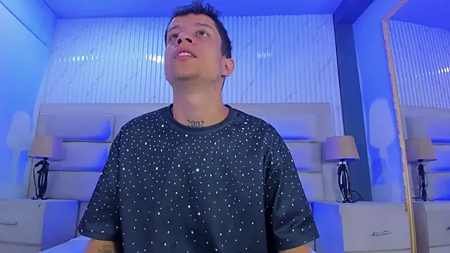 AgarEvans online show from March 30, 4:02 am