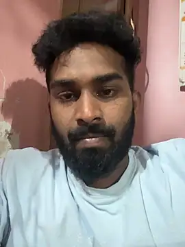 Handsomehunk 4U online show from December 17, 5:26 pm