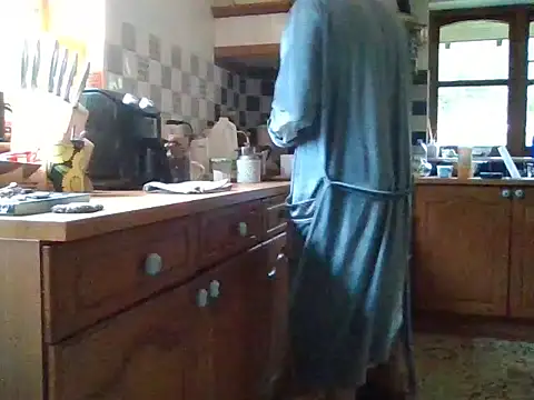 jakjak106 online show from October 2, 8:07 am