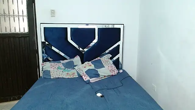 MiguelAngelxl online show from September 14, 4:42 pm