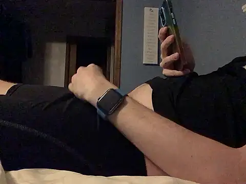 Snapshot of Hebrewhammers42 chatting on February 27, 2:30 am Hebrewhammers42 online show from February 27, 2:30 am