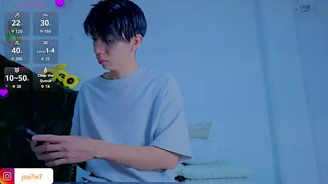 Levii Ackermann online show from March 30, 2:40 pm