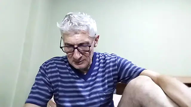 BIGUNCUTHARDCOCK online show from October 26, 12:29 pm