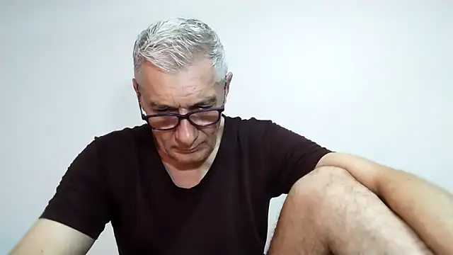 BIGUNCUTHARDCOCK online show from March 7, 1:14 am