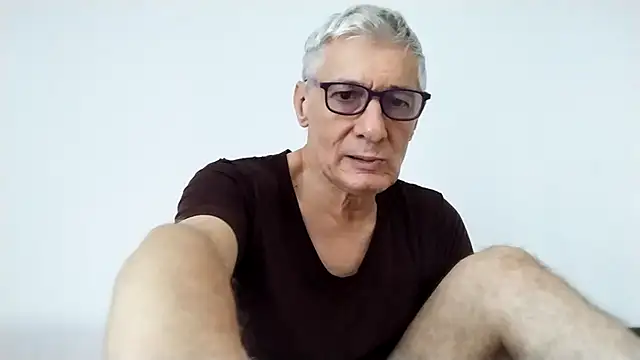 BIGUNCUTHARDCOCK online show from May 3, 1:41 am