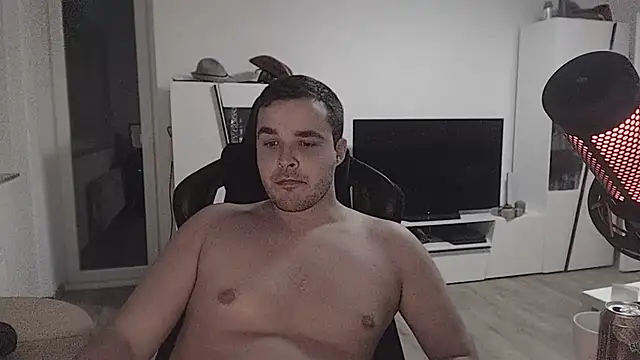 SharkLuigi online show from December 15, 11:57 pm