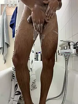 vinzpnr210 online show from December 28, 10:36 am